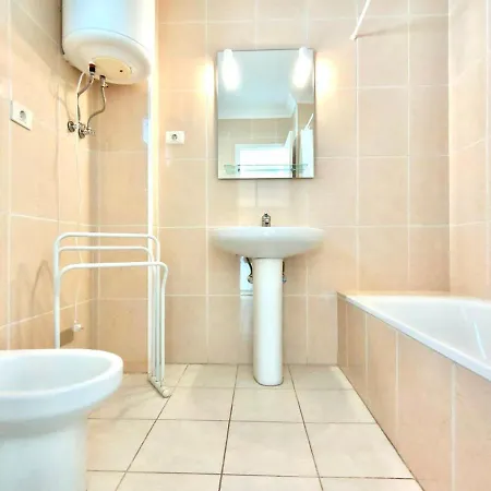 Estudio Cerca Al Mar Y A Playa De Las Americas, Freewifi, Piscina Tenerife *