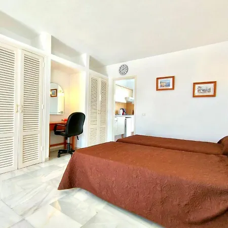 Estudio Cerca Al Mar Y A Playa De Las Americas, Freewifi, Piscina Tenerife Apartamento *